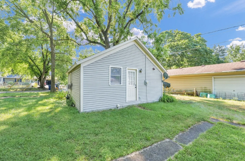 Property thumbnail image