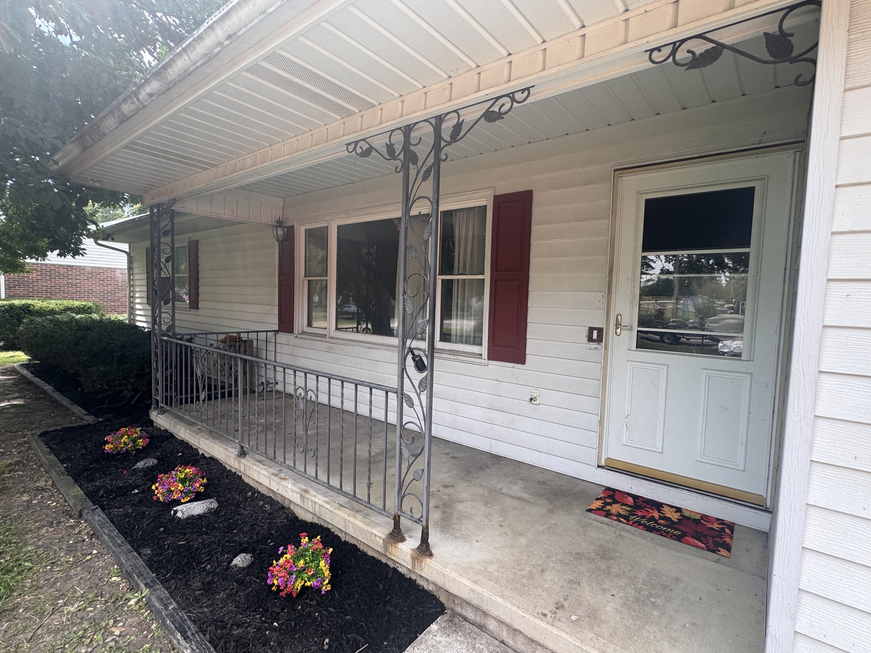 115 Marilyn Avenue