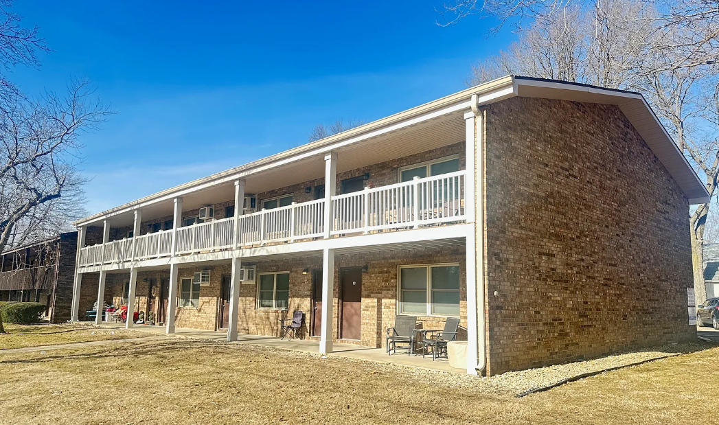 206 East Center Street - 16